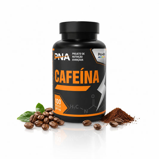 Frasco de Cafeína 200mg PNA Projeto de Nutrição Avançada com 100 cápsulas, refletido numa superfície branca ao lado de grãos de café e pó de café.
